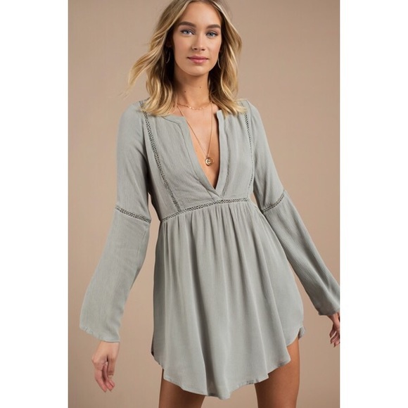 Tobi Dresses & Skirts - Tobi Trina Plunging Shift Dress Gray